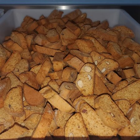 CROQUANTS AU MIEL ET AMANDES • Sachet 150g : 4,00 € TTC